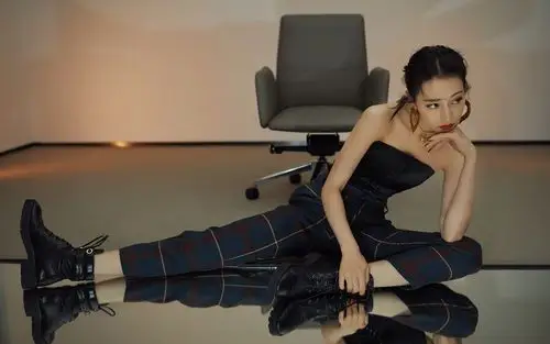 图集:分享大明星迪丽热巴的高清壁纸,欢迎收藏!