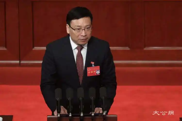 深圳市市长陈如桂 记者郭若溪摄