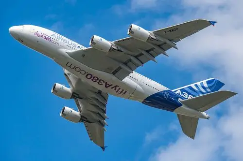 空中客车a380超大型民航飞机