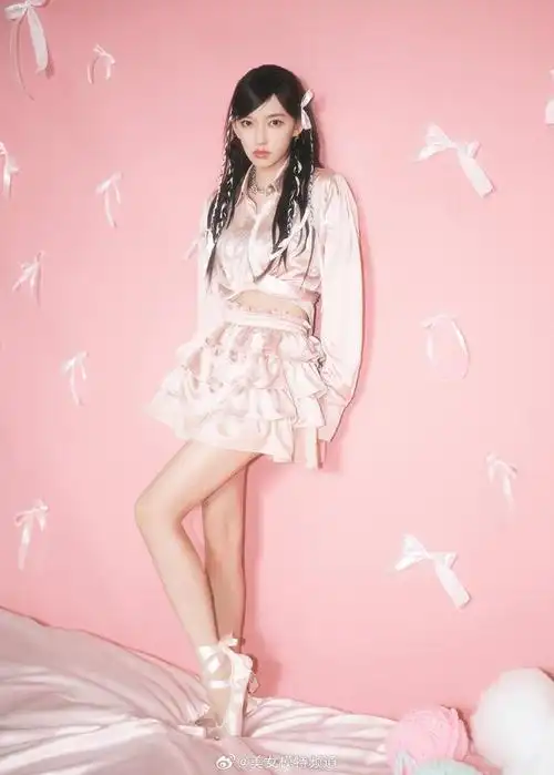 程潇美腿写真精选图集