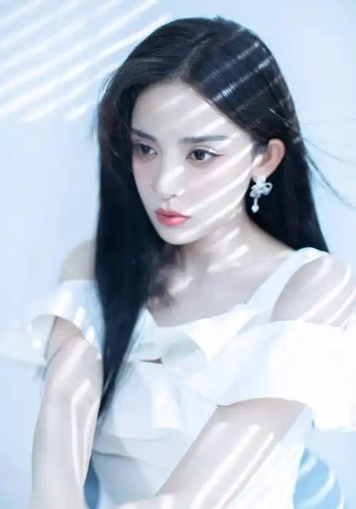 古力娜扎转发张天爱锤徐开骋的录音视频,表示自己不是小三_张天爱发声