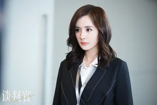 《谈判官》杨幂诠释现代独立新女性"童薇"