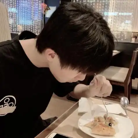 帅气的男生照片头像真人,这些男生都显得非常优雅得体