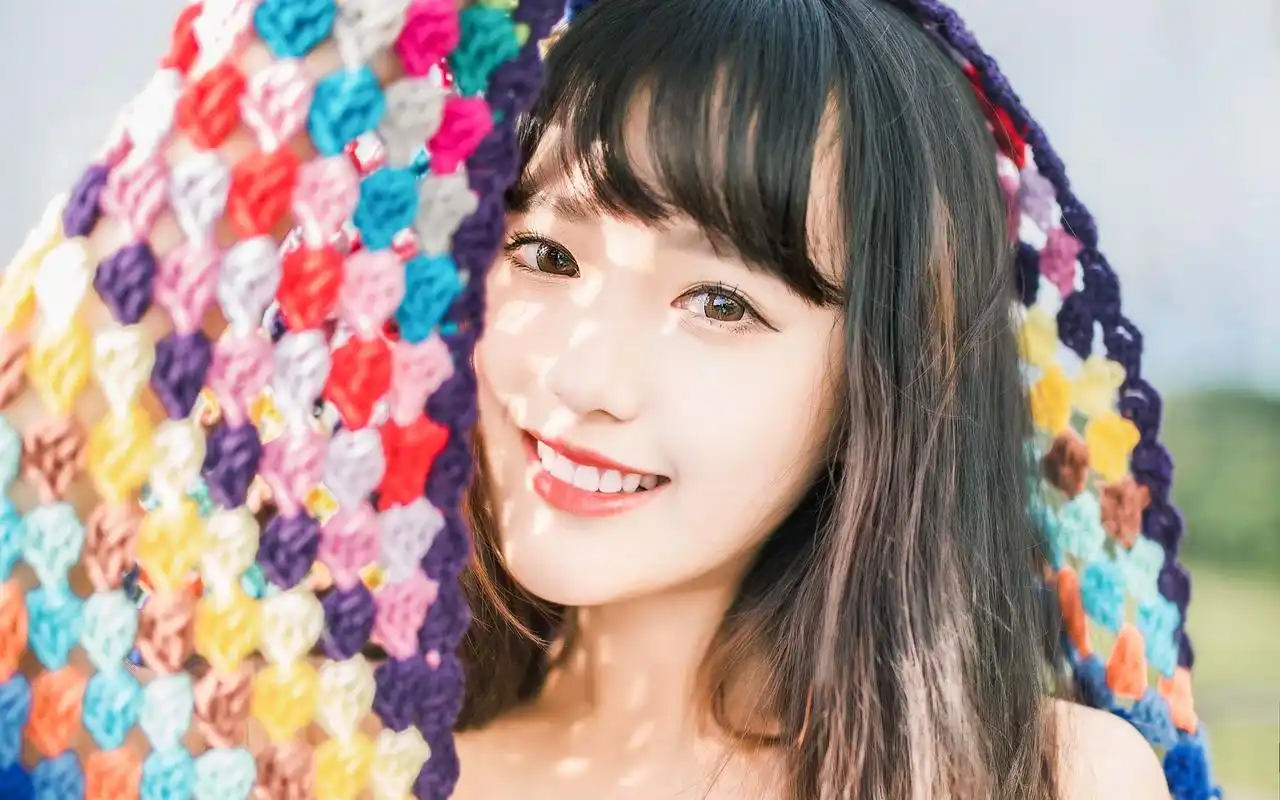 清新性感美女户外高清唯美写真图片壁纸