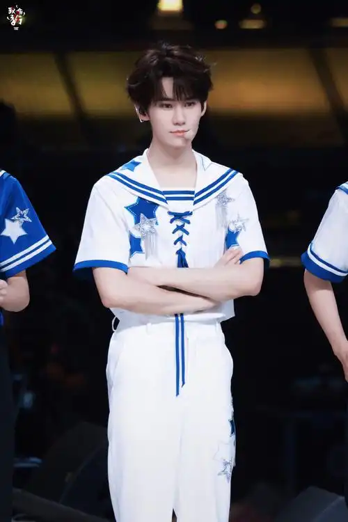 张真源 live之神##时代少年团叁重楼暨出道四周年演唱会