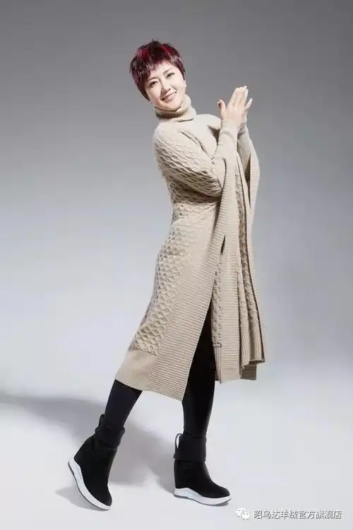 著名歌手格格情系赤峰 倾情昭乌达!