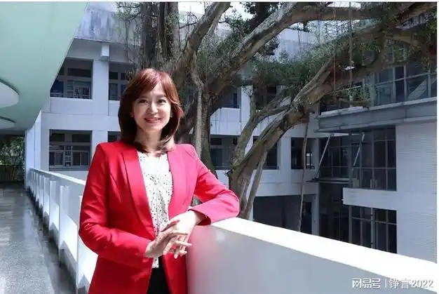 中天新闻转战网上平台后,周玉琴拥有一大票粉丝,其中让她印象深刻的是