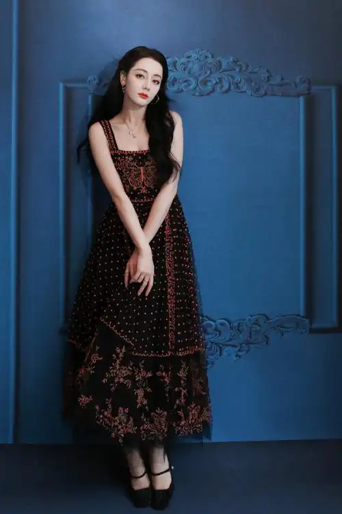 #迪丽热巴成都##迪丽热巴英文聊天#