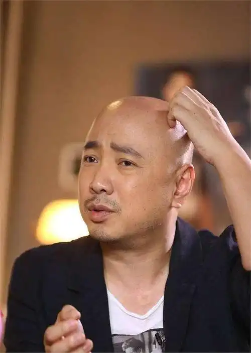 当徐峥有了头发,韩红变瘦,李宇春留长发,你还能认出他们吗?