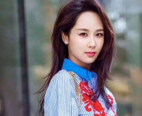 捧红无数流量演员的公司,个个都选择离开_杨幂_李易峰_合约