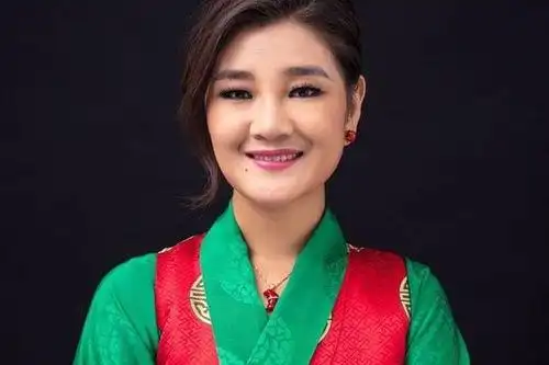 降央卓玛简历降央卓玛简历老公是谁