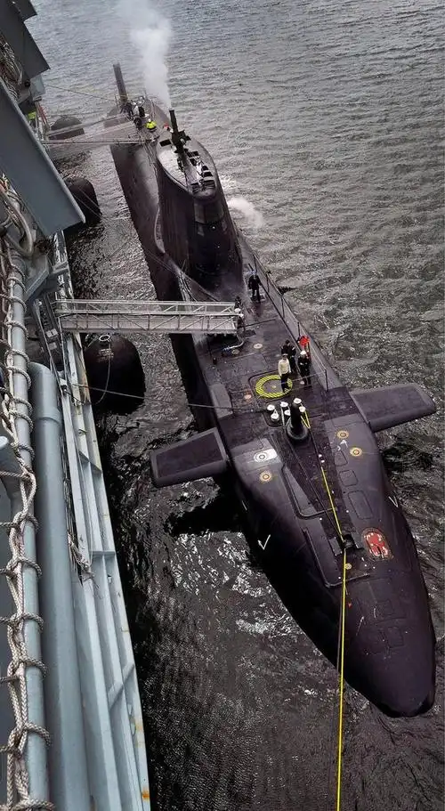 将用以取代现役的"特拉法尔加(trafalgar)"级攻击型核潜艇,成为英国