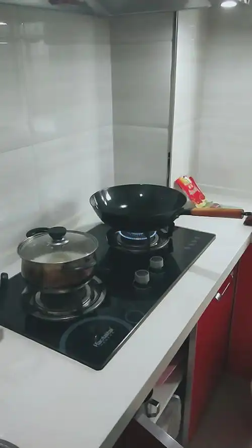 宅在家里拍照片