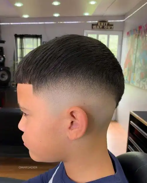 酷酷的儿童发型男孩,儿童发型男孩小男孩-图片大观-奇异网