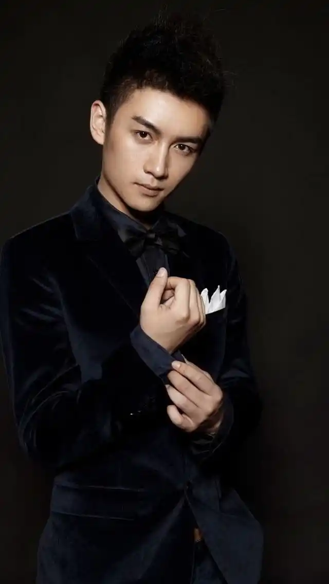 陈晓帅气写真iphone 5高清手机壁纸