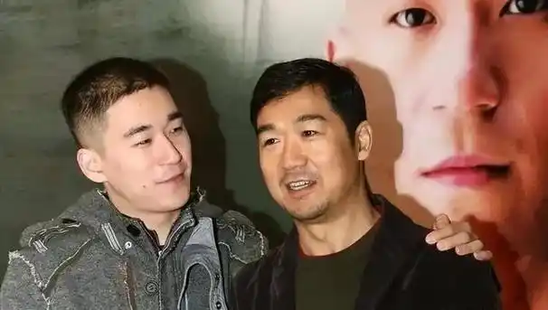 怎料张默却不争气,成了罗秀春一生最大的痛.