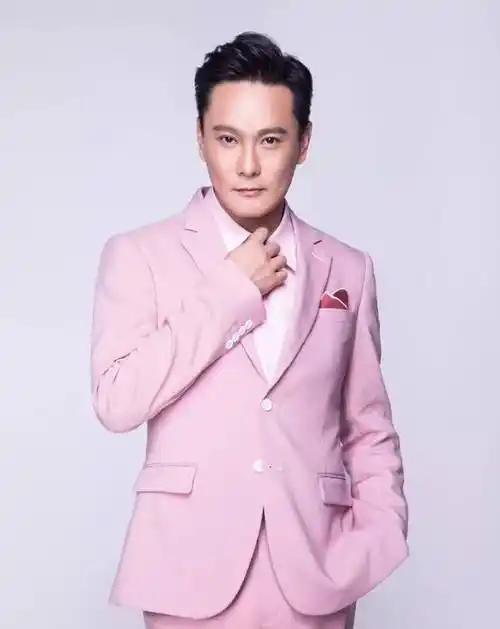 张信哲代言费张信哲平面代言多少