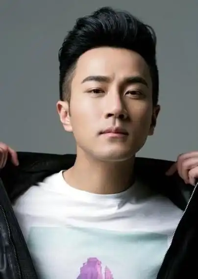 男明星:刘恺威阳光帅气写真照-小虾米