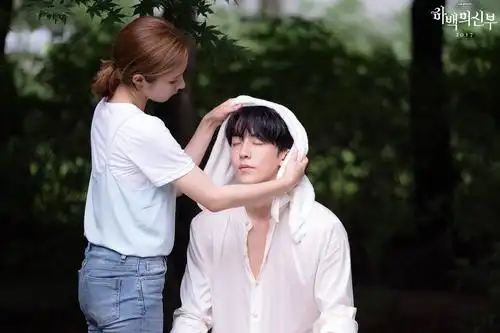 《河伯的新娘2017》最后大结局,河伯为拯救素儿牺牲生命