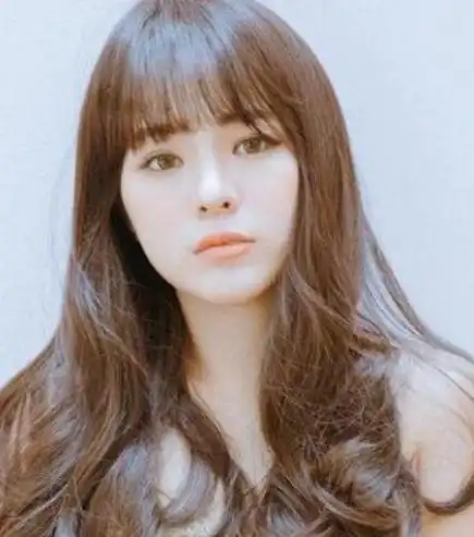 2022空气刘海发型 三款空气刘海供大家参考