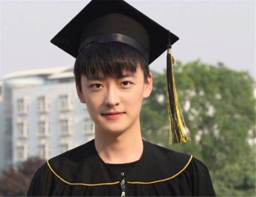 童星丁凯乐结婚,妻子身份成谜,未收到圈内好友祝福!