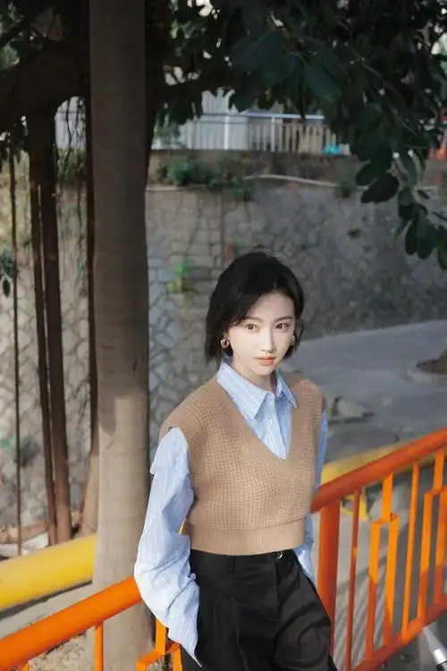 景甜短发立马换了一种气质从明艳富贵花变成气质御姐