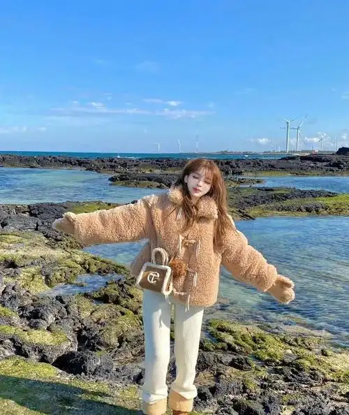 有哪些好看的姜泰莉壁纸推荐? - 知乎