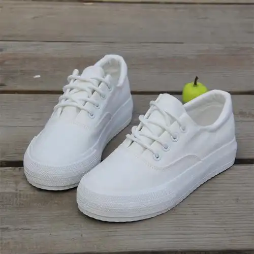 白色板鞋女 厚底 系带_2017春季帆布鞋女学生韩版白色平跟休闲板鞋