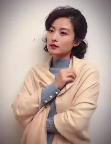 徐百卉刘恺威首次合作,35岁的她挑战新角色,看剧照就让人期待