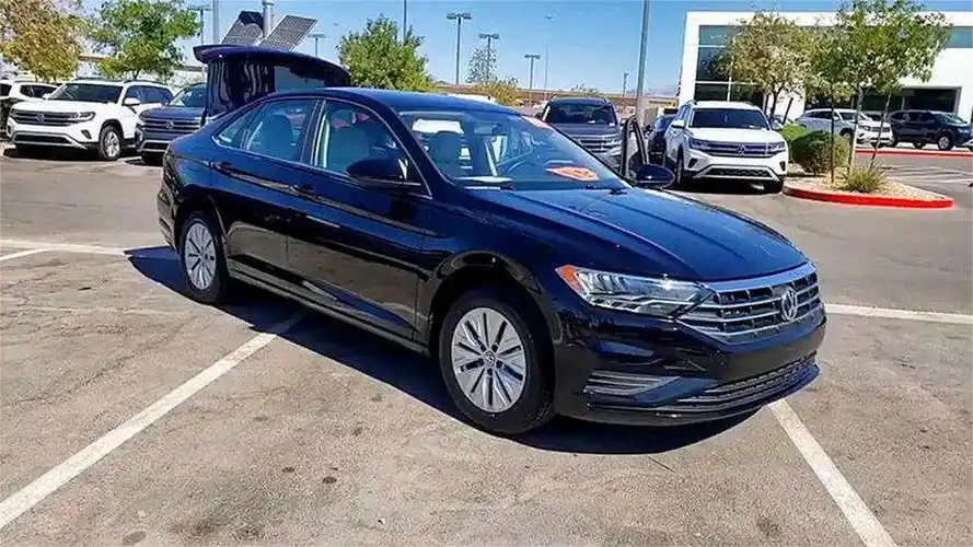 新车到货,2020款大众速腾实拍,外观内饰全方位展示,颜值太高