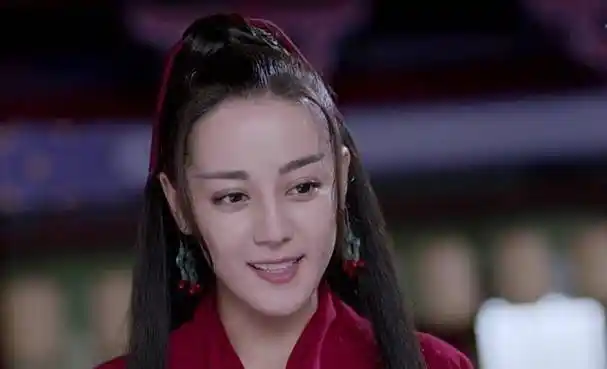 原创烈火如歌热巴的11对耳环有一个共同特点网友这样戴好美