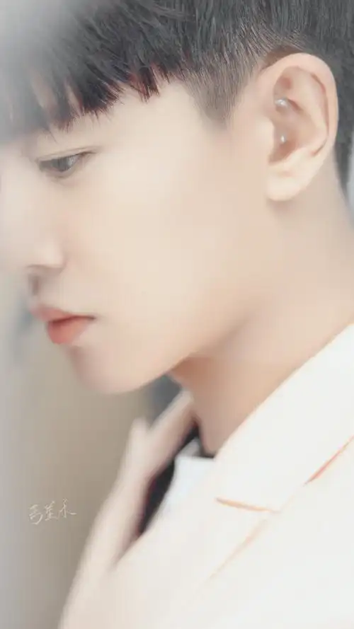 任嘉伦 - 堆糖,美图壁纸兴趣社区