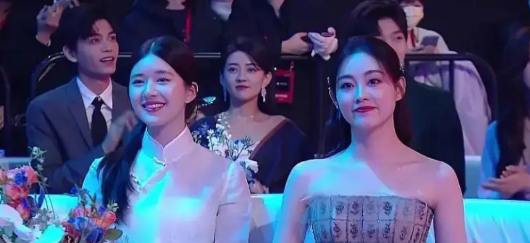 赵露思脱离赵丽颖开始转型看完网友给她p的图我醉了