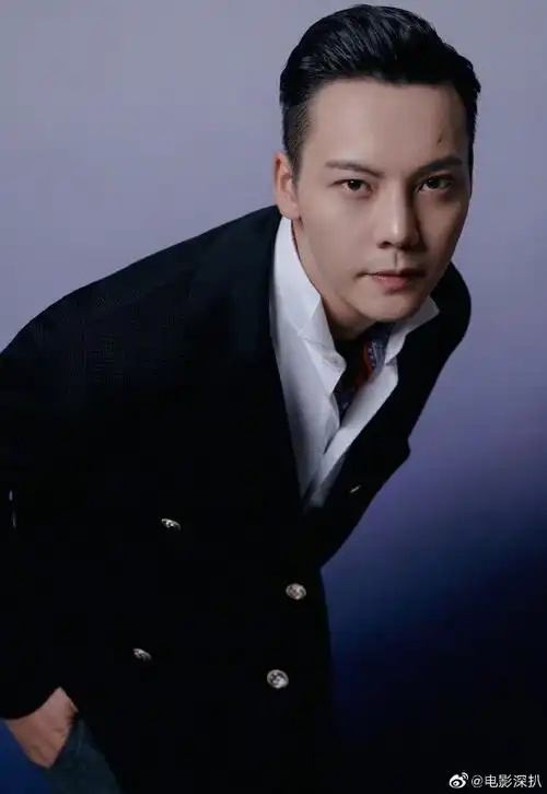 陈伟霆英伦风西装##陈伟霆