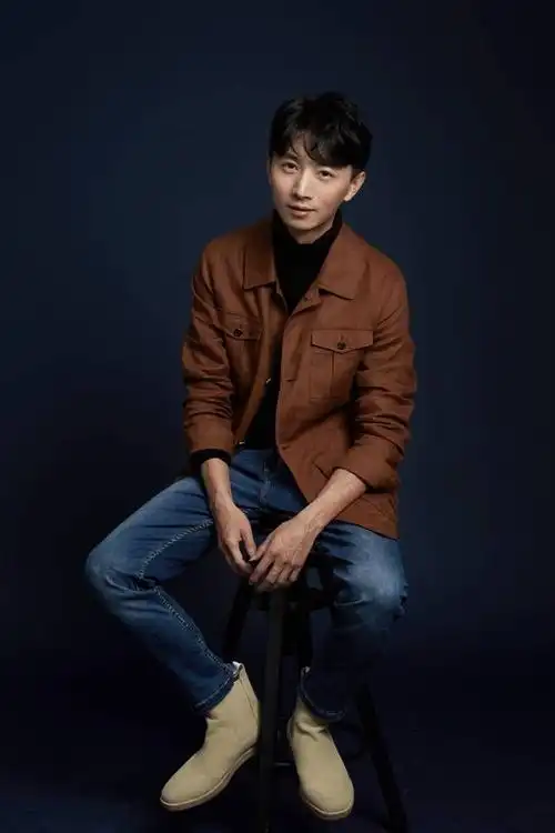 郑希明星配音导演配音演员