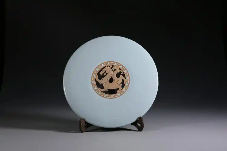 河南:宋宫"汝瓷"现精品,水墨"丹青"寄友情__凤凰网