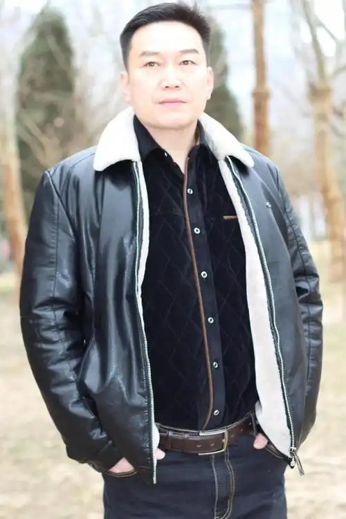 徐国强(中国内地男演员)_尚可名片