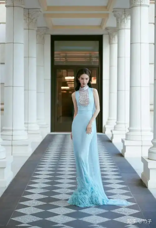 如何评价金晨的颜值? - 知乎