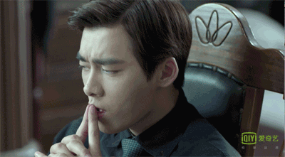 麻雀李易峰思考认真gif动图_动态图_表情包下载_soogif