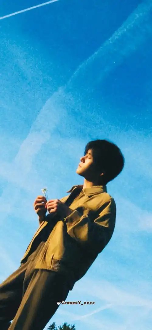 易烊千玺给工作室送的7岁生日祝福##易烊千玺唯美小回眸