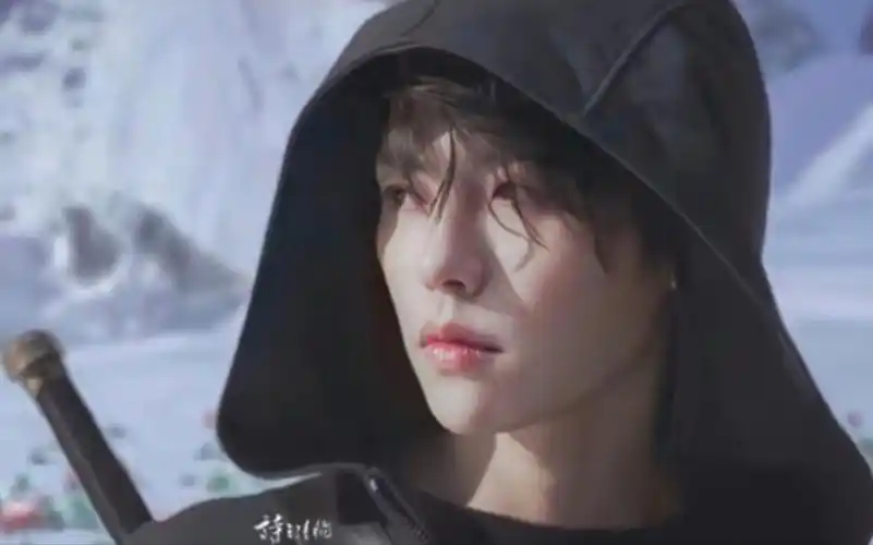 雪山回眸,肖宇梁的美貌暴击,爱惨了