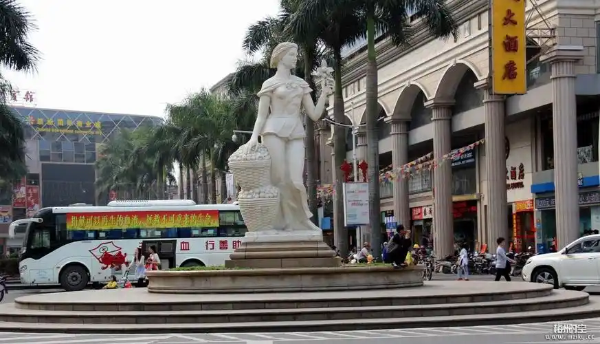 1,四会属于肇庆市,在广州市-肇庆市的中间.是个不太大的县级市.jpg.