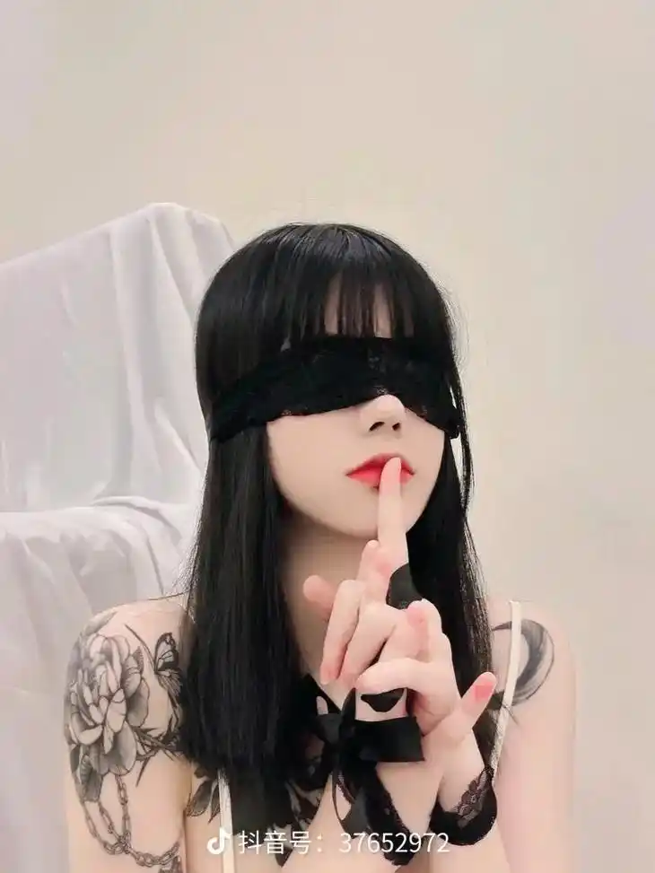 美女 #好看的小姐姐 #宝藏女孩 #美女壁纸 #纹身女孩  - 抖音