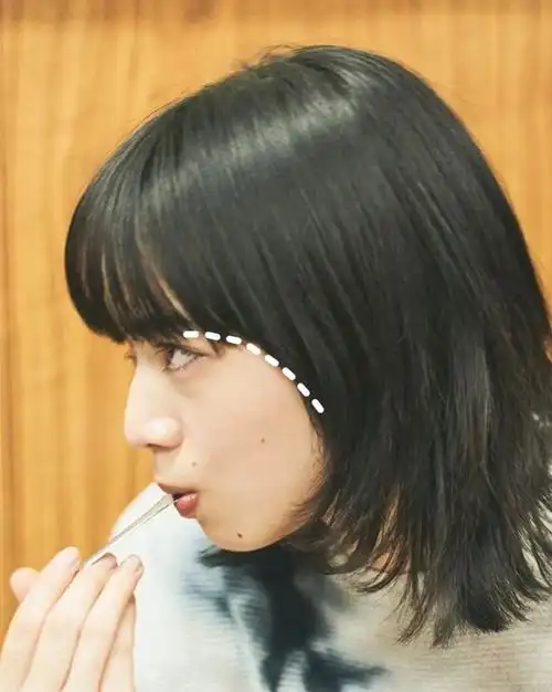 显发量不挑人,普通女孩剪也能很好看~|短发|刘海|发尾|脸型_网易订阅