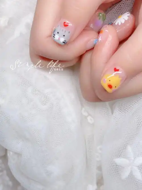 满手手绘卡通儿童美甲