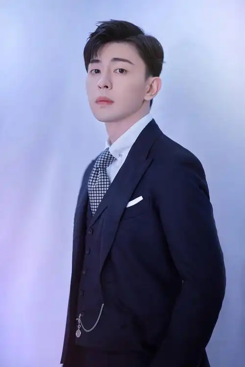 受到新流量的冲击后,邓伦还是专心做个好演员吧