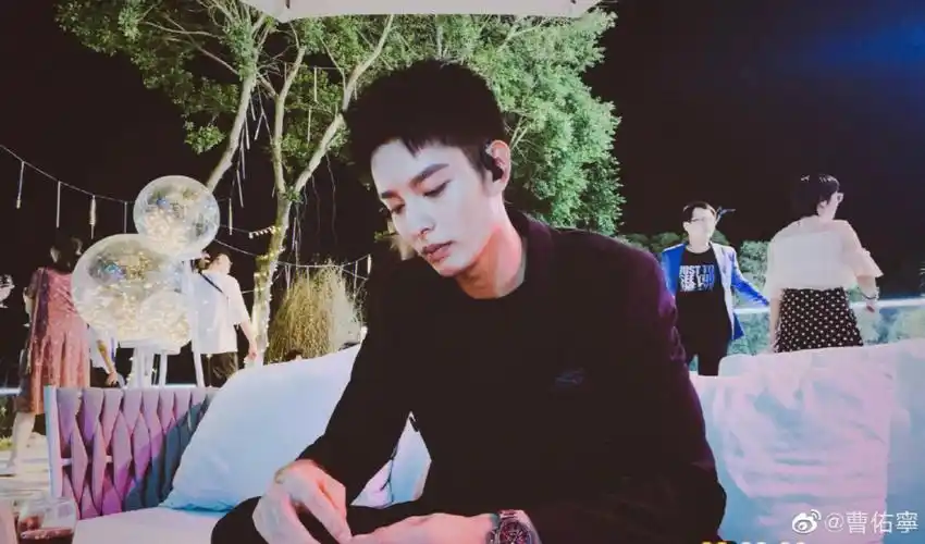 他在逆光中告白  #厉腾寸头半永久  #厉腾阮念初