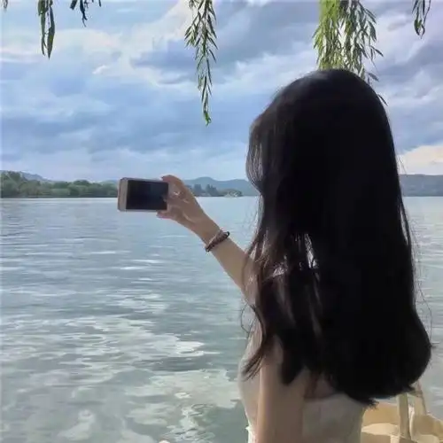 女神范长头发系统女生头像 走过的路每一步都算数