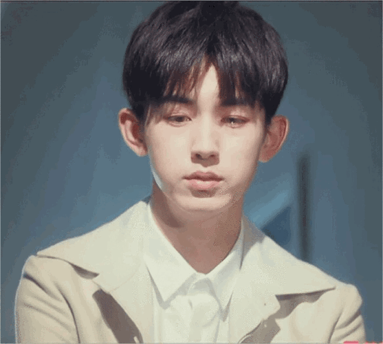 不光看小甜剧取暖还要在魏哲鸣郭俊辰的温柔里做梦