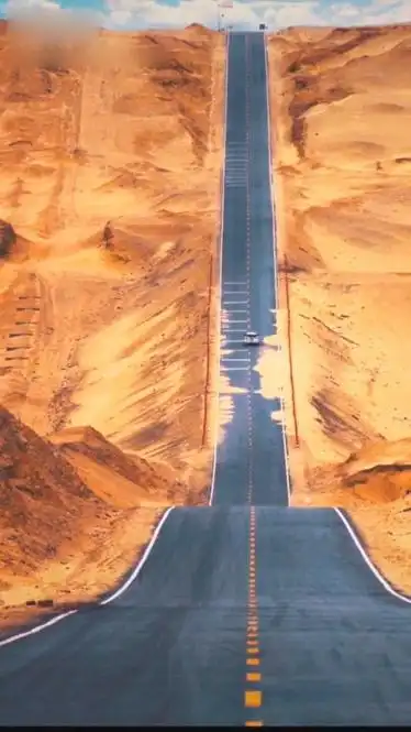 中国最美无人区公路--315国道